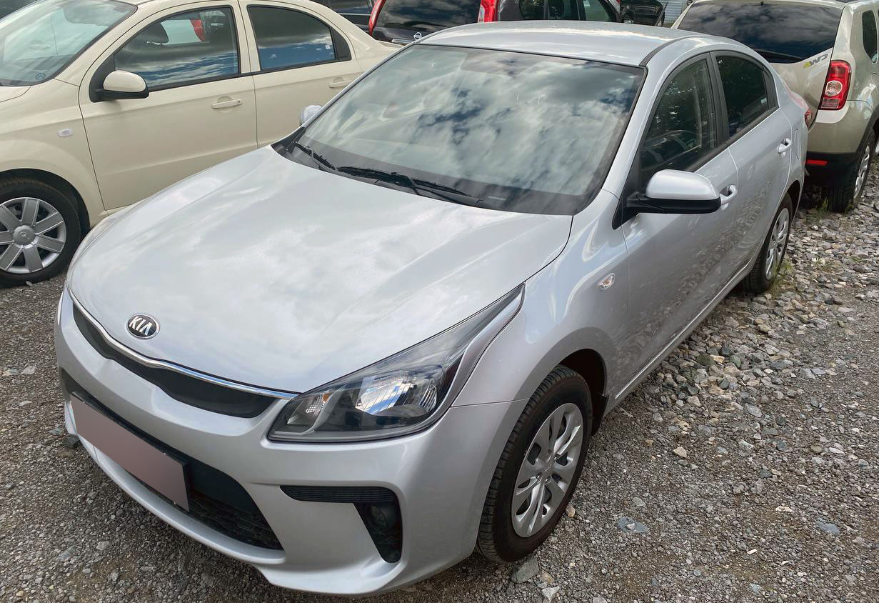 Прокат Kia Rio в Сочи без водителя - 2500 в день