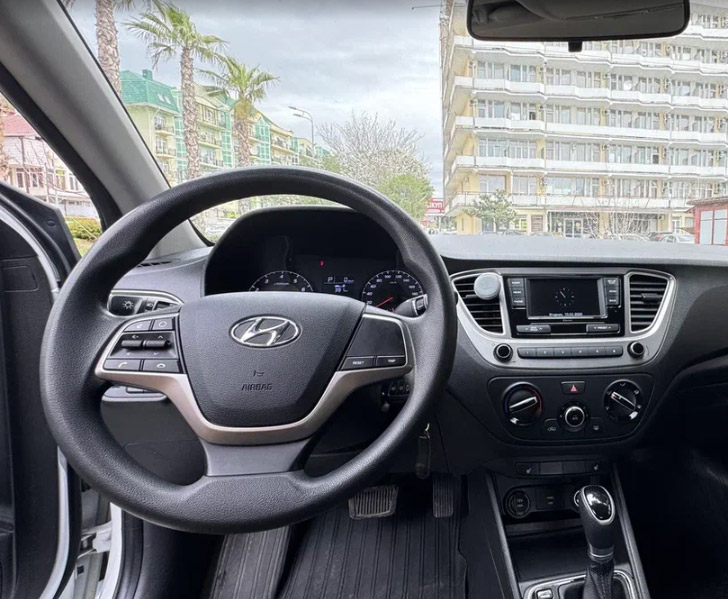 Hyundai Solaris