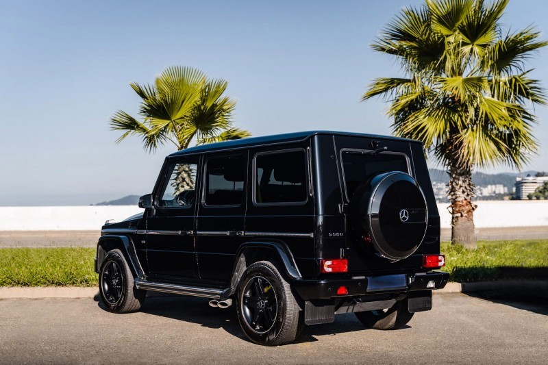 MERCEDES G500