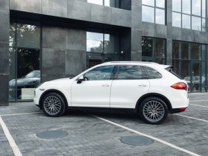 Porsche Cayenne, 2010